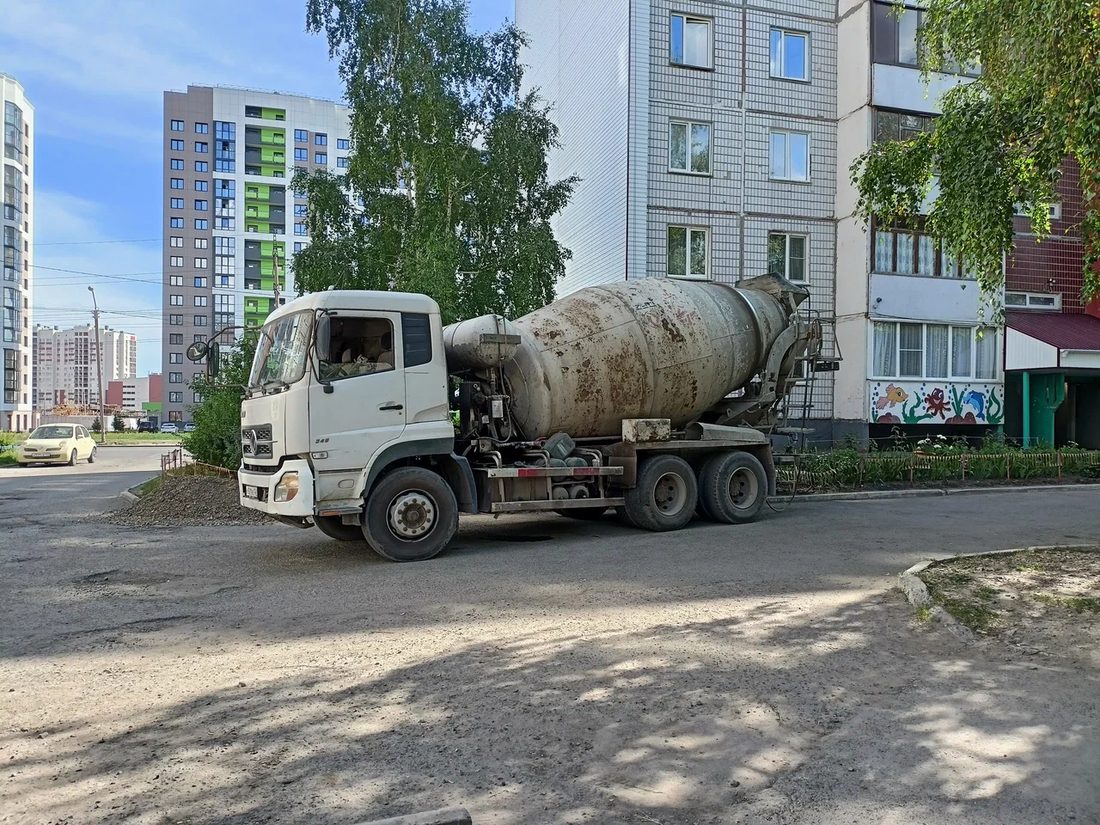 Миксер «Бетон Комплект» на объекте в Клину